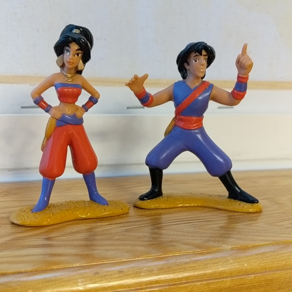 Rare Vintage Disney's Aladdin and Jasmine